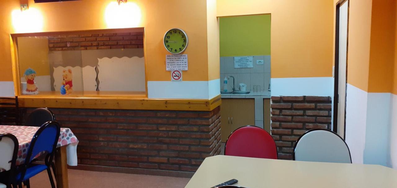 Hostel El Viajante Los Antiguos Exteriör bild