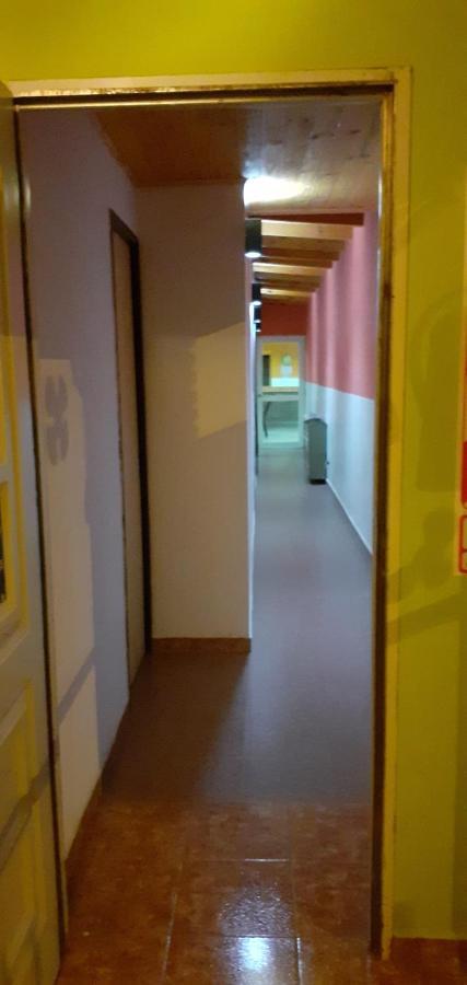 Hostel El Viajante Los Antiguos Exteriör bild