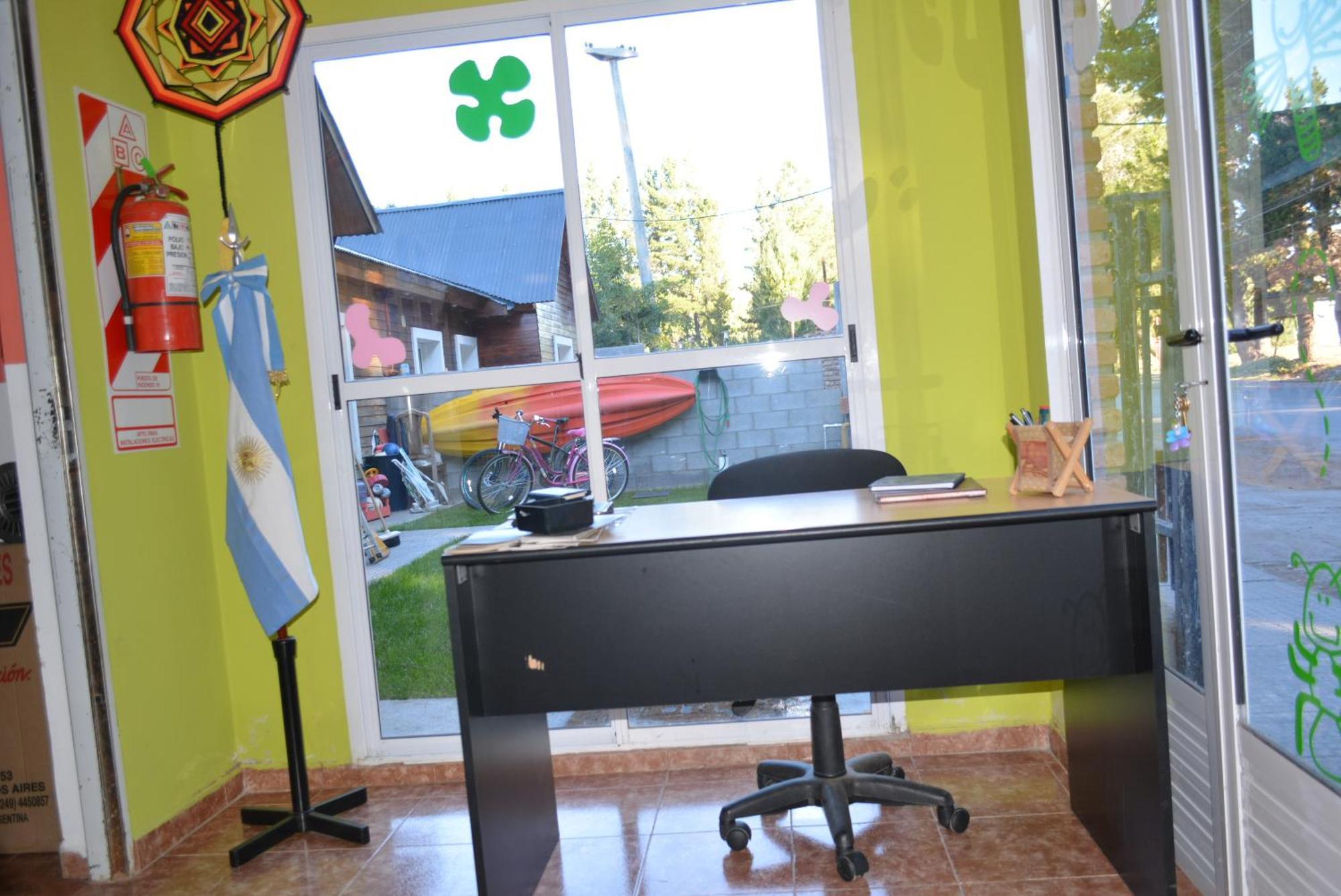 Hostel El Viajante Los Antiguos Exteriör bild