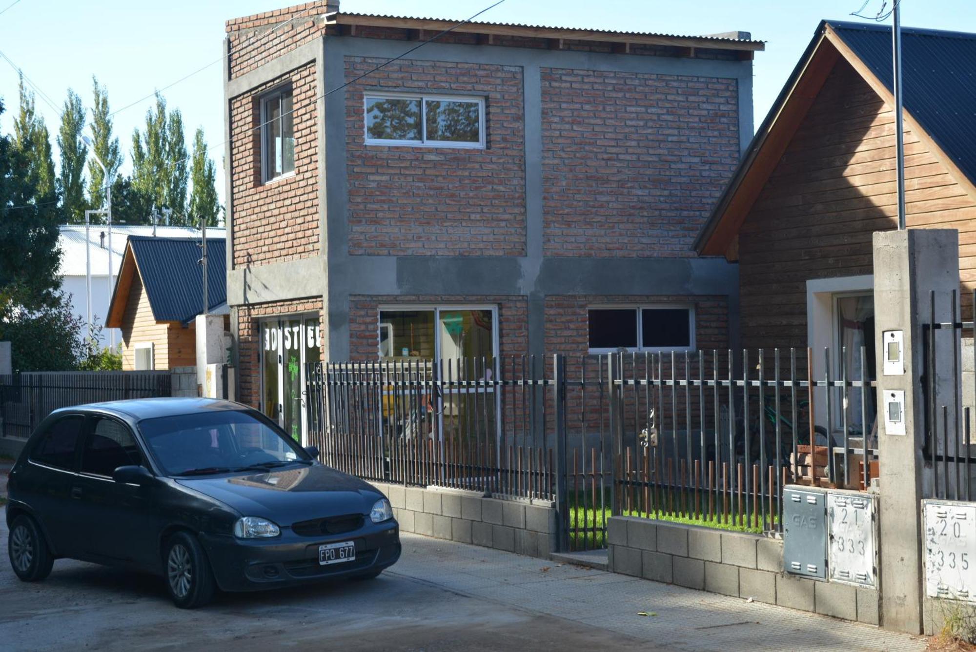 Hostel El Viajante Los Antiguos Exteriör bild